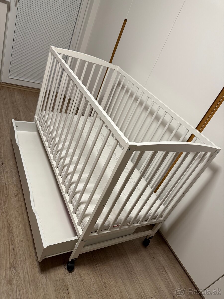 DETSKÁ BIELA POSTIEĽKA SO ZÁSUVKOU + MATRAC SEGUM - 4