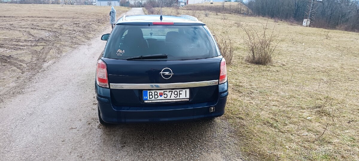 Opel Astra - 4