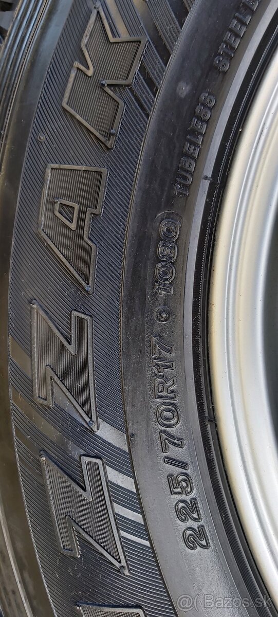 Predám zimnú sadu kolies Toyota Landcruiser, Hilux