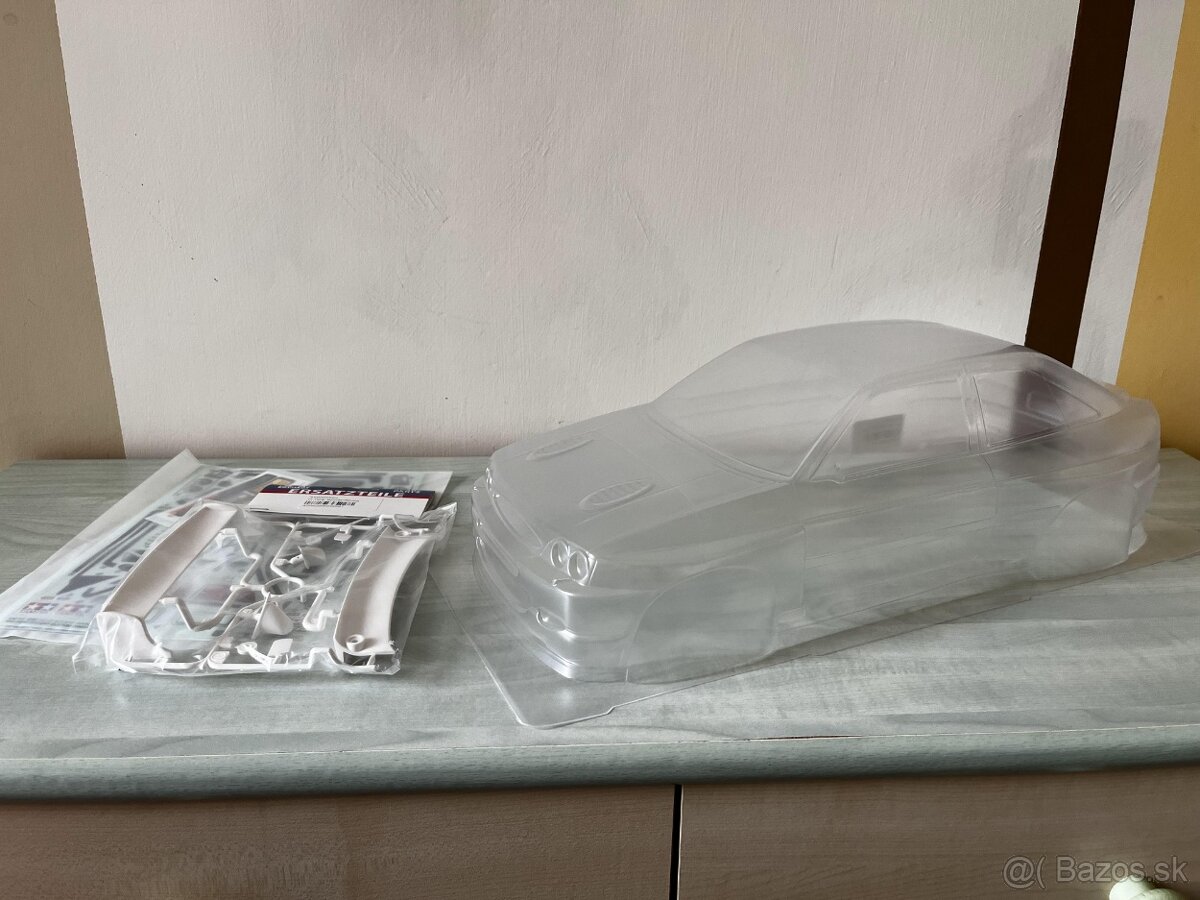 Tamiya Ford Escort karoseria - 4