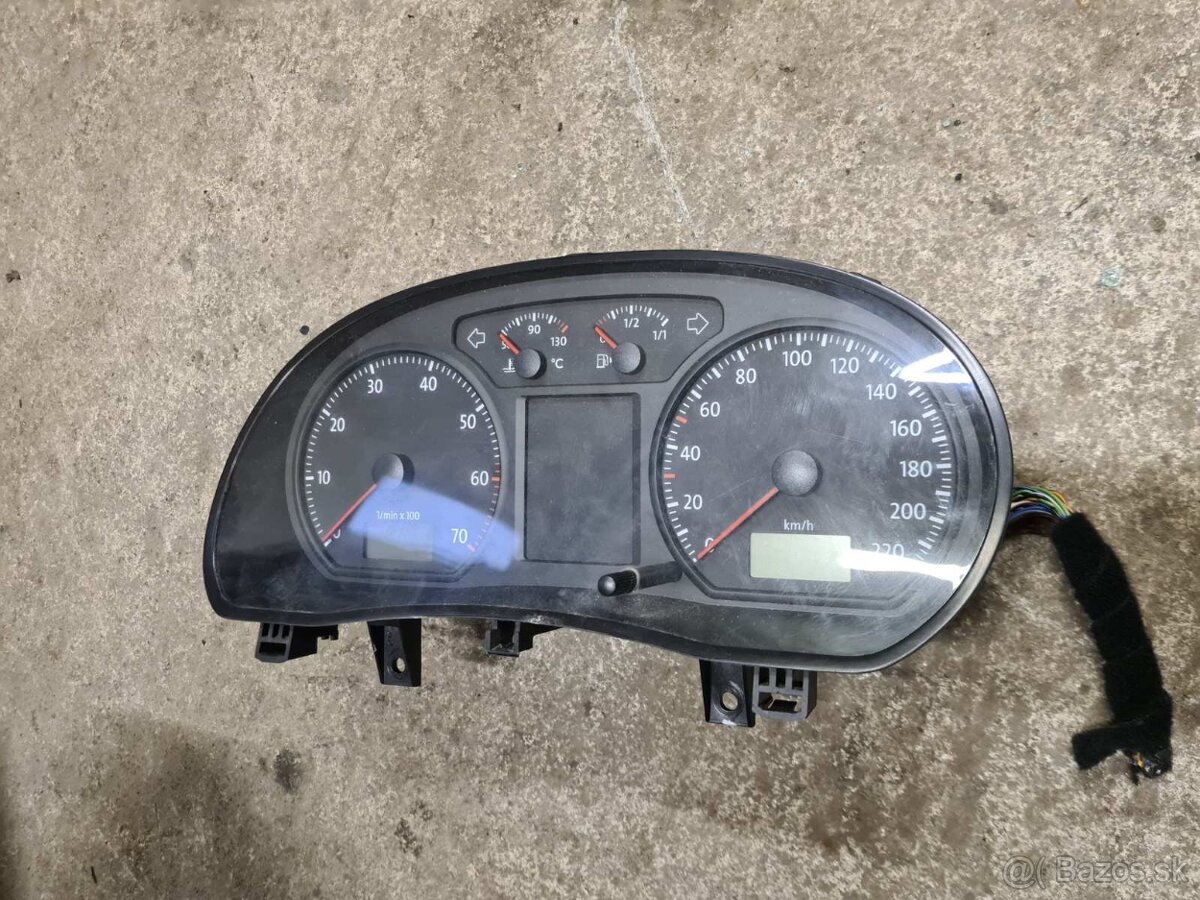 Diely do interiéru na VW Polo 9n3 - 4