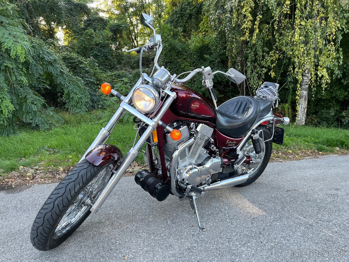 Suzuki Intruder VS 1400 - 4