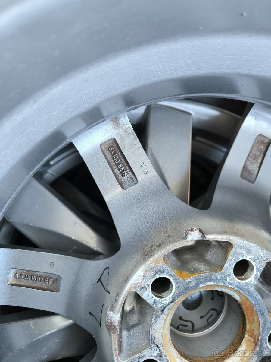 Zimné pneu na alu diskoch R15 - 4