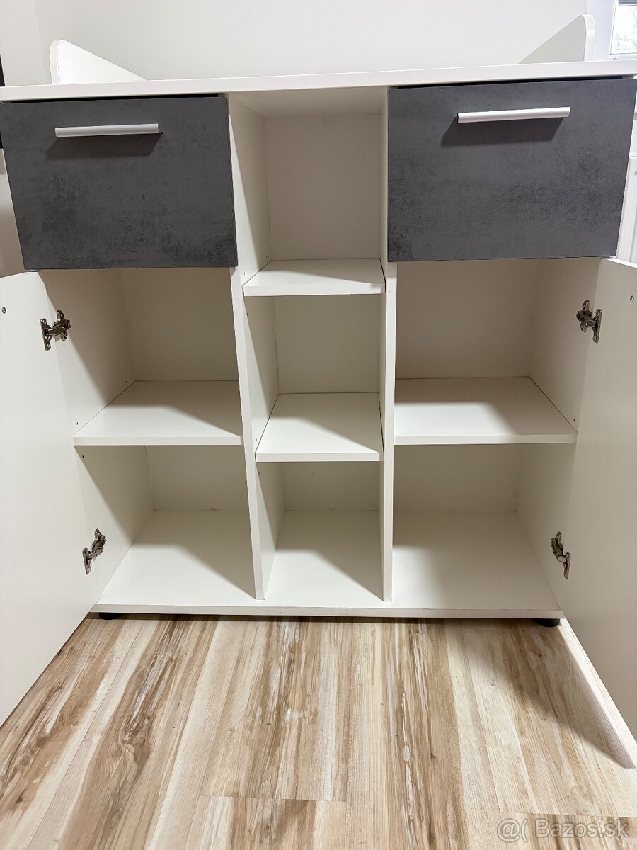 Prebaľovací pult - 4