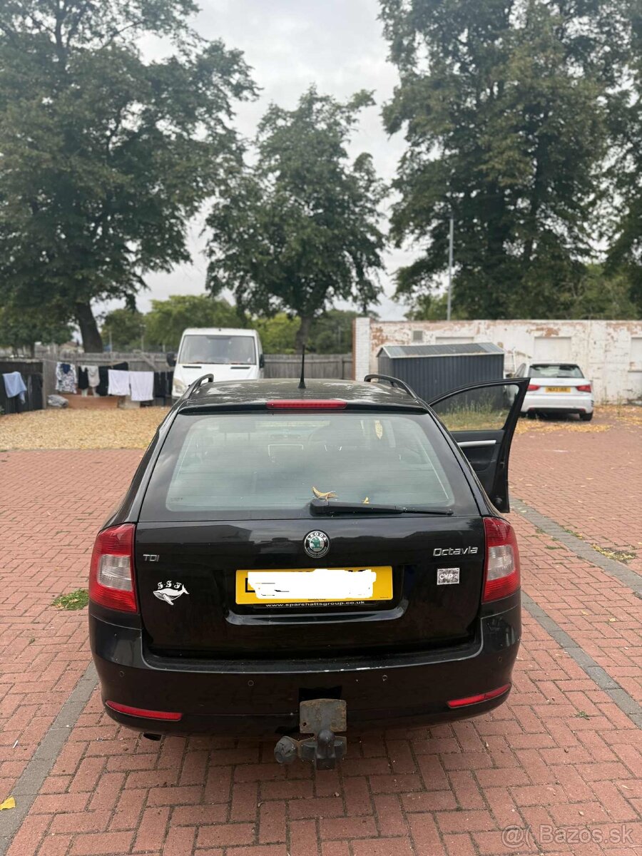 Škoda Octavia 2 Combi 1.6TDI Rozpredám - 4