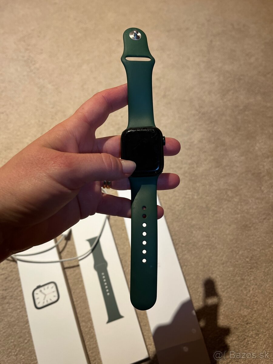 Apple watch 7 - 4