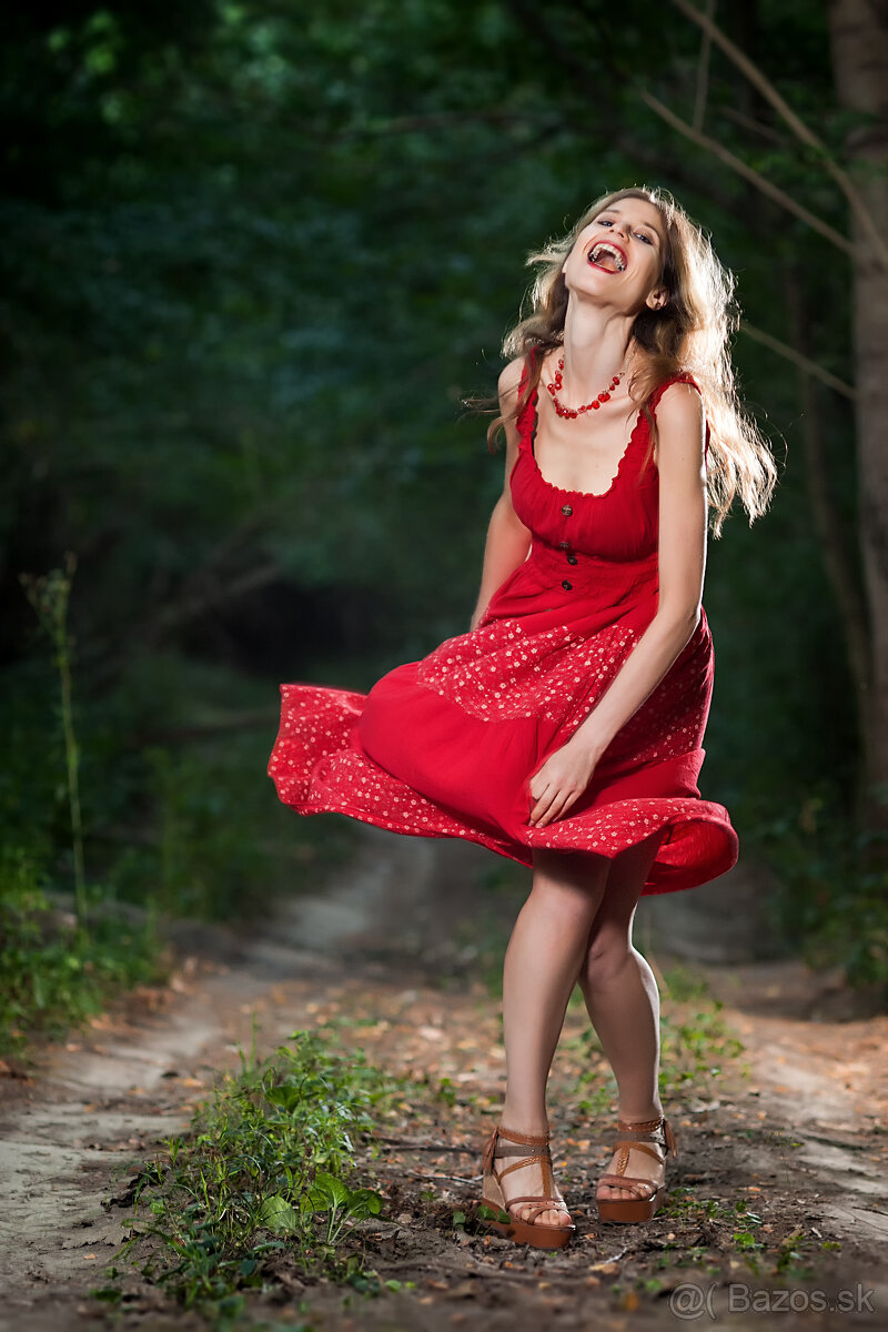 červene šaty S-M - 4