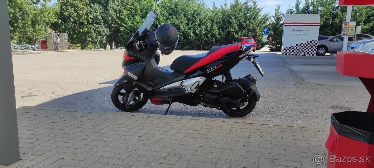 Aprilia sr max 125 - 4