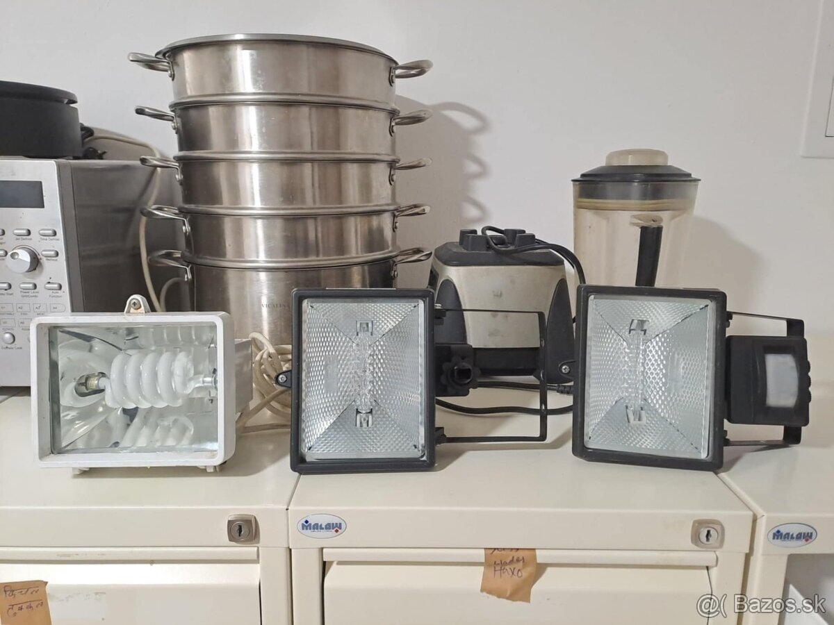 Svietidla (3ks) a žiarovky (12ks) - 4