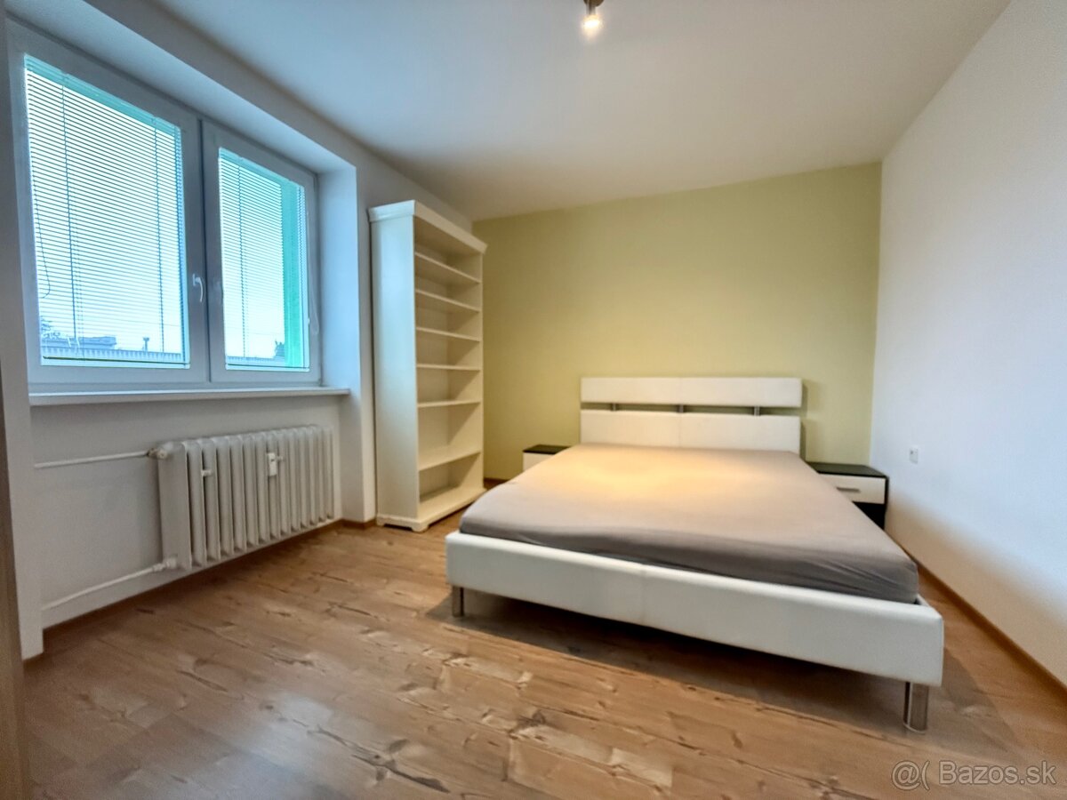 Na prenájom zariadený 3i byt vo Vrbovom - 4