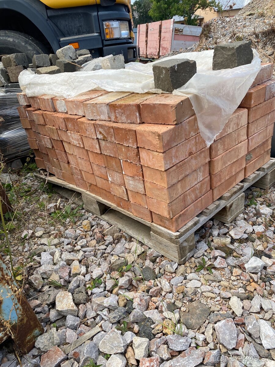 Predám plnú tehlu - 4