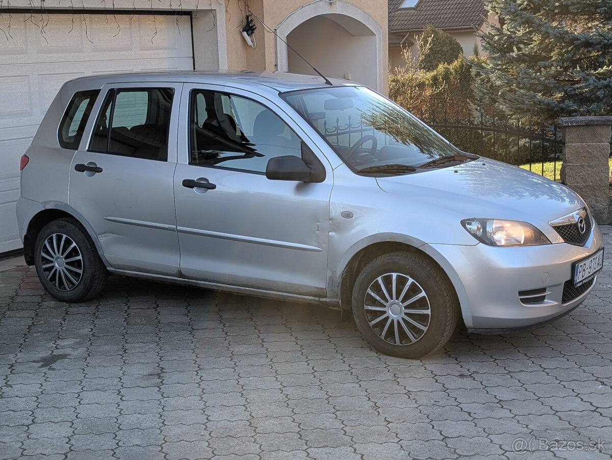 Mazda 2 (benzín 1,25 L) - 4