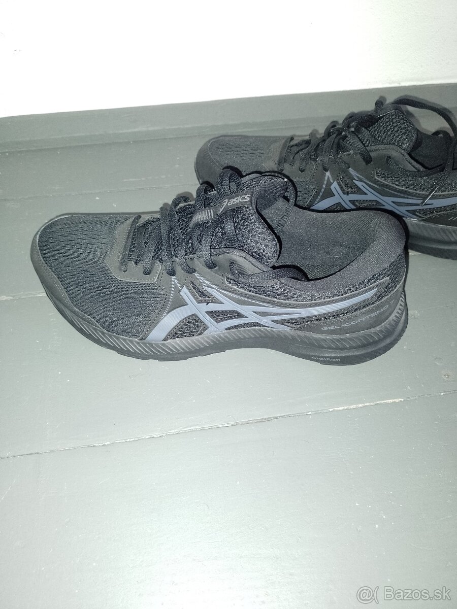 Predám topánky Asics 42,5 - 4