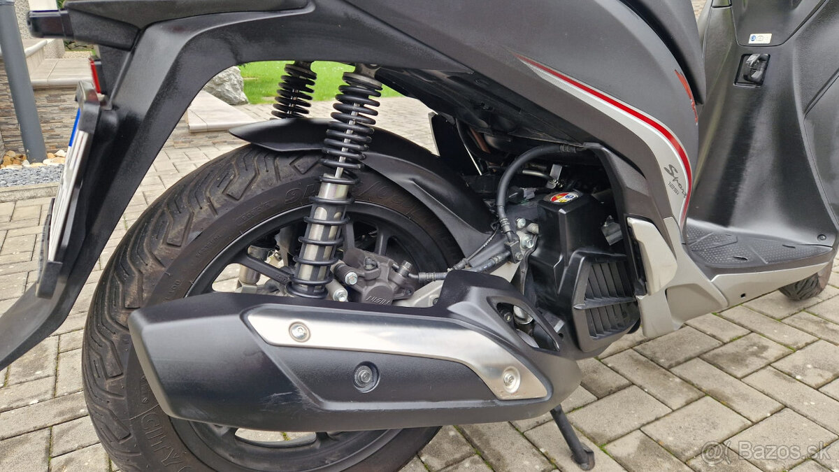 Honda SH125i ABS - 4