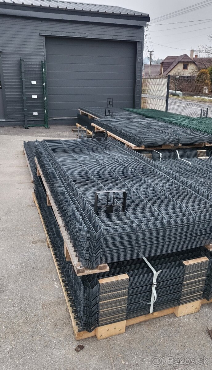 Betonovy plot a podhrabove dosky 3D 2D pletiva - 4