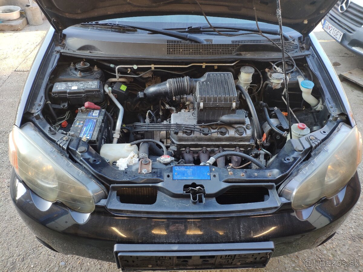 Rozpredam honda hrv 1999 1,6vtec - 4