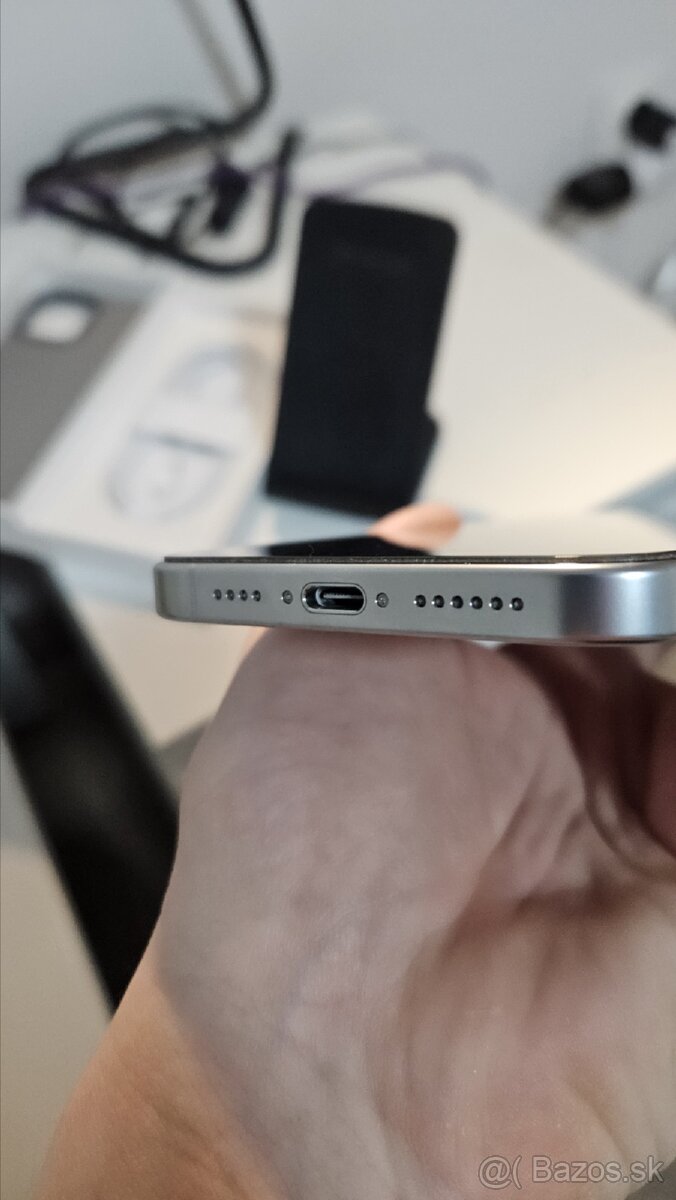 Iphone 16 pro max 256gb - 4