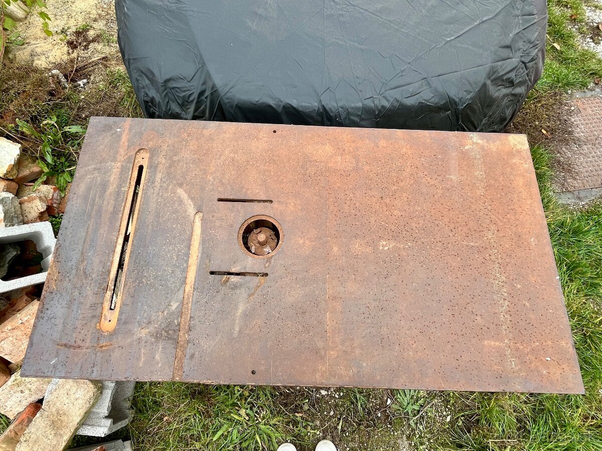 Cirkulár / píla + fréza na drevo - 4