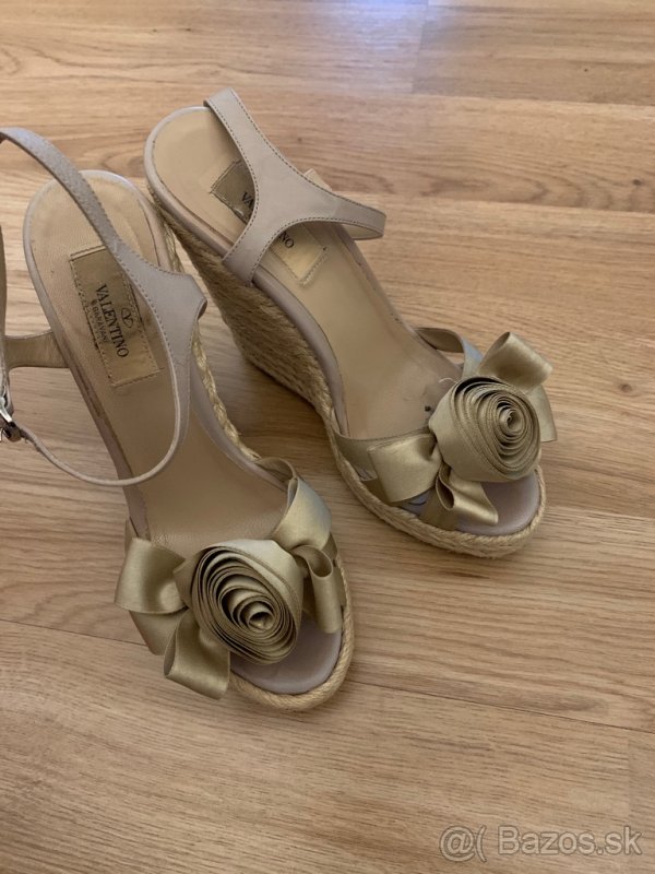 Predám originál Valentino sandálky - 4