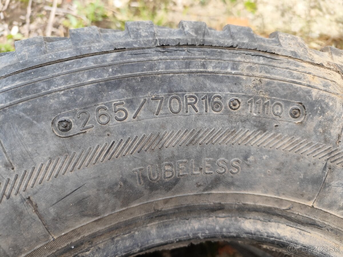 265/70r16 offroad gumy