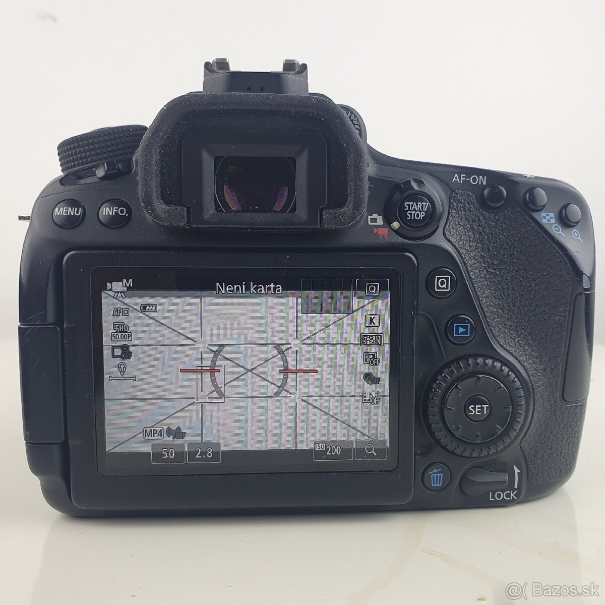 Predam Canon 80D, 2baterie, obj. EF 17-55, blesk Metz - 4