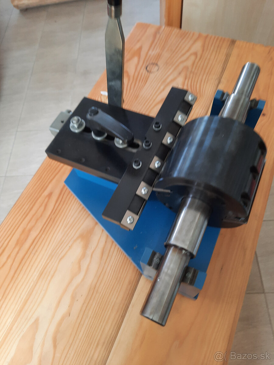 Predám nové aj použité nástroje a pomôcky pre štvorstranné f - 4