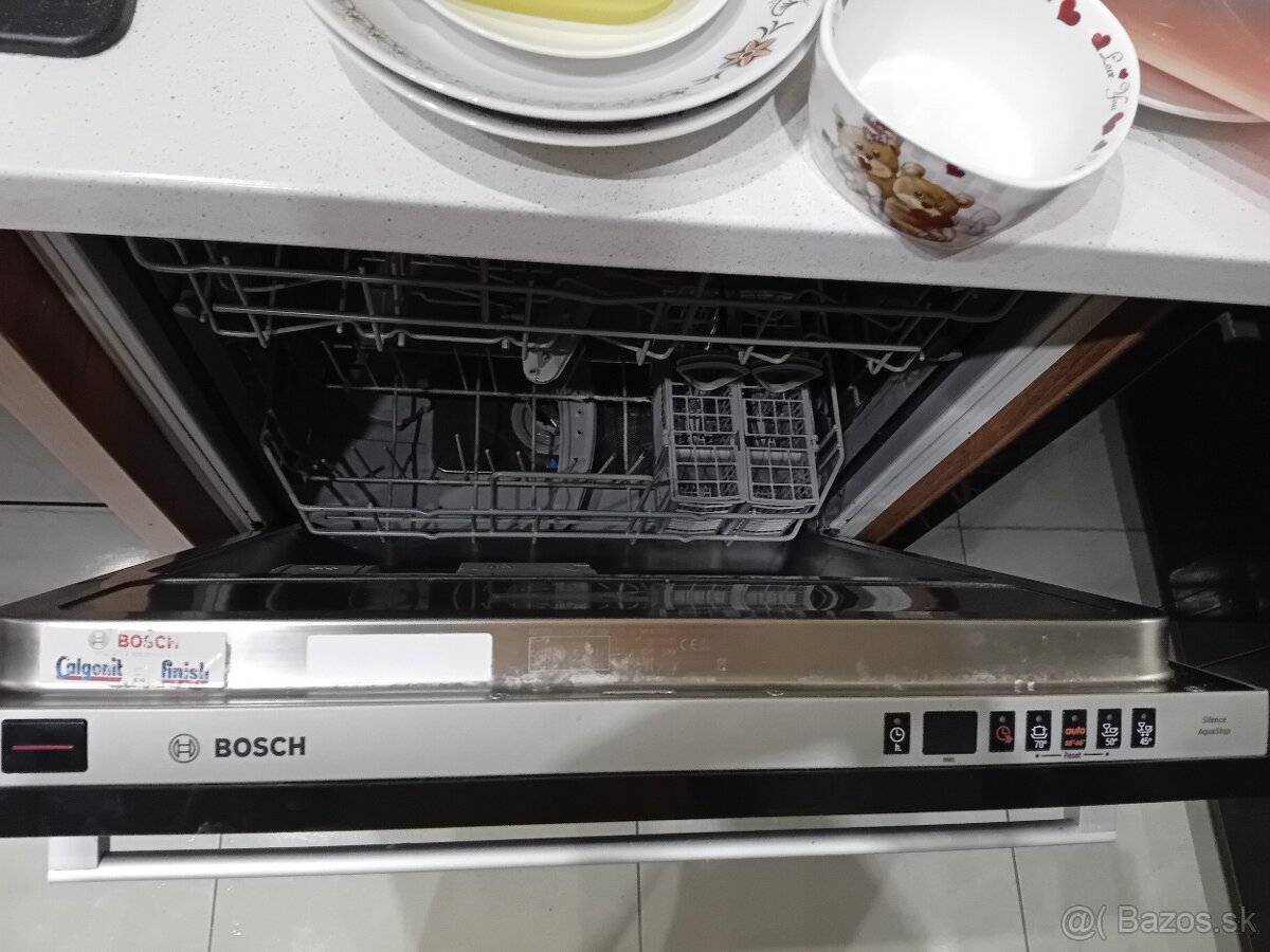 predám umývačku riadu značky Bosch - 4