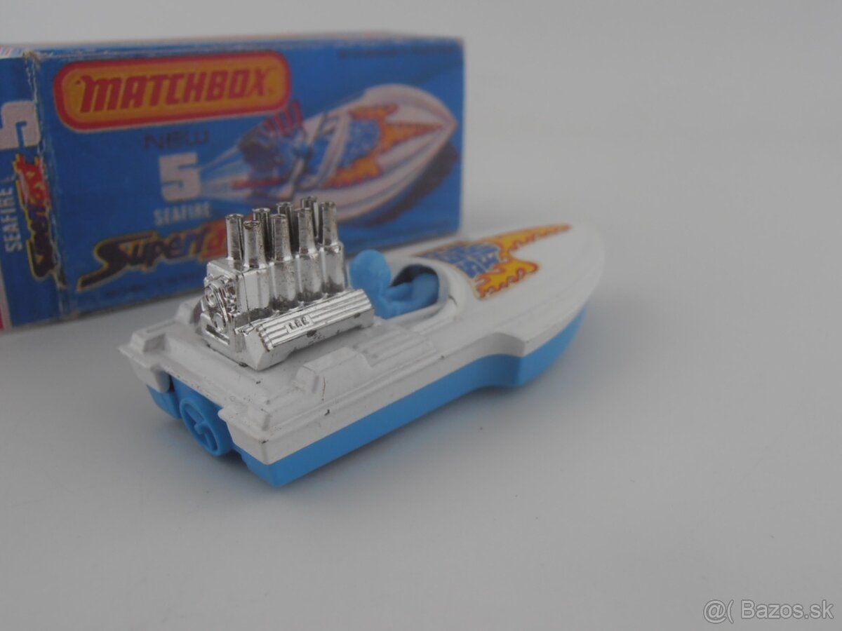 Seafire Motor Boat, MG 1100, Mercury Police - 4