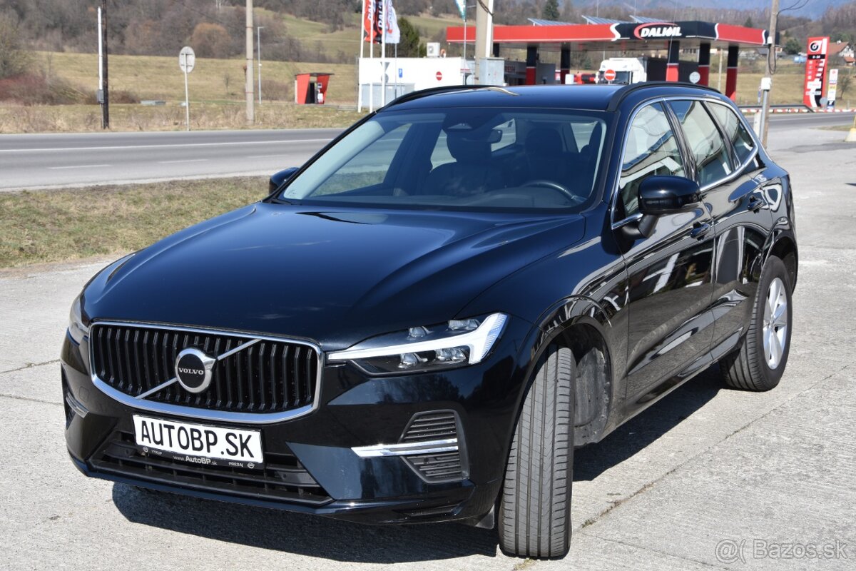 Volvo XC60 2.0 B4 mHEV Momentum A/T - 4