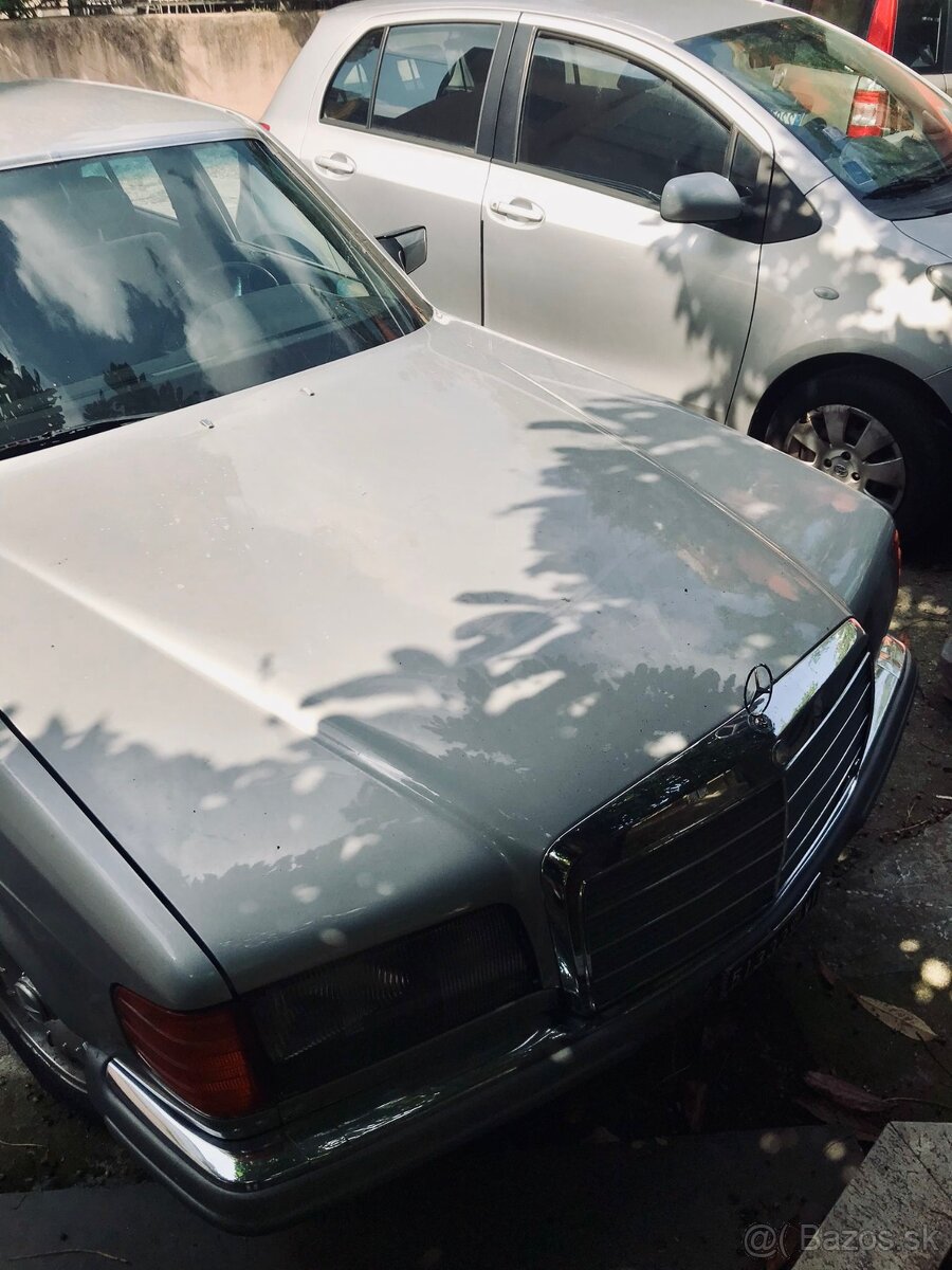Mercedes-Benz W126 280 - 4