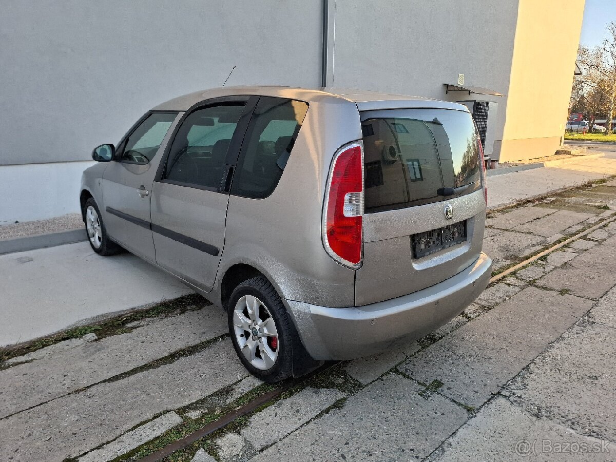 Skoda Roomster 1.4 - 4