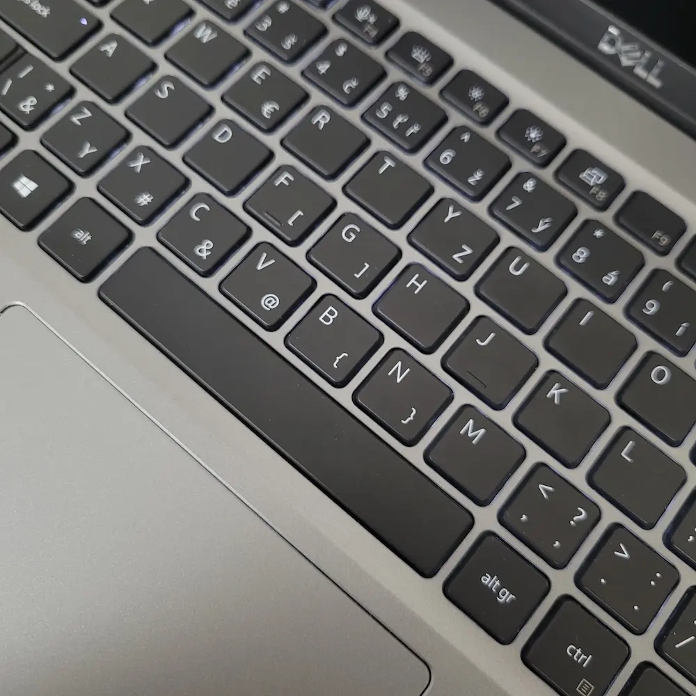 Notebook Dell Latitude 5420 i7-1185G7 32GB 512GB - 4