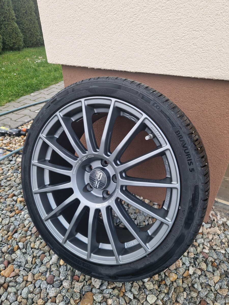 Oz Racing Superturismo LM - 4