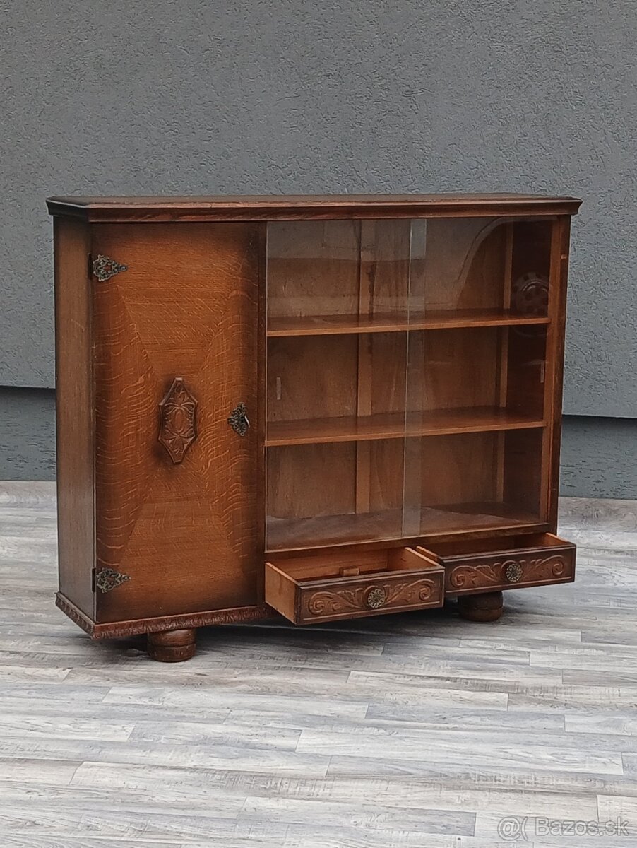 Knižnica starožitná . - 4