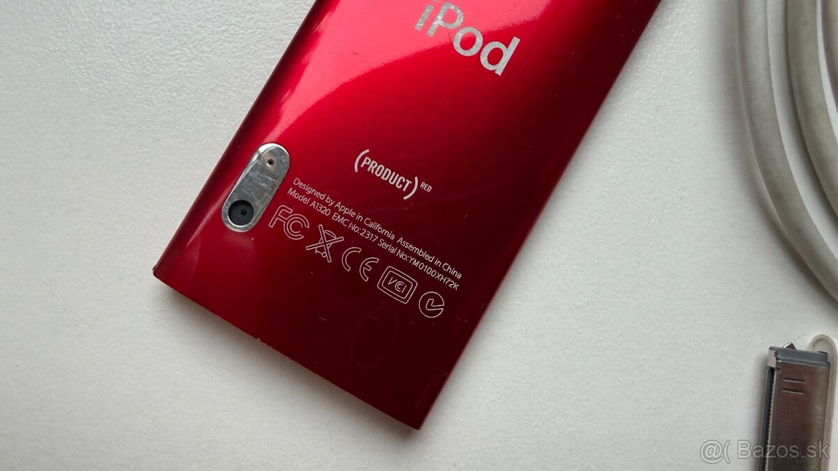 Apple iPod nano 5th Product (Red) 8gb - 4