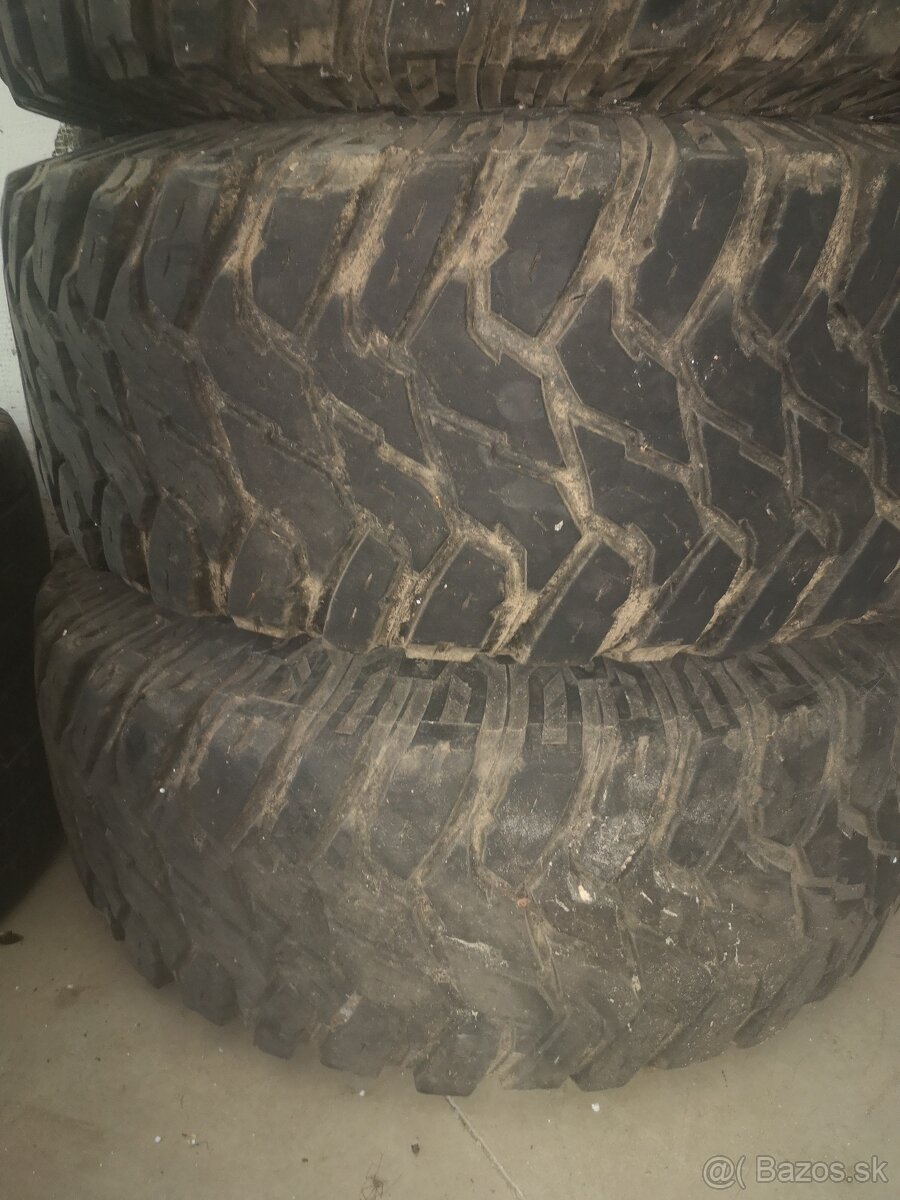 Kolesá Toyota Hilux M+S 35x12,50R15LT