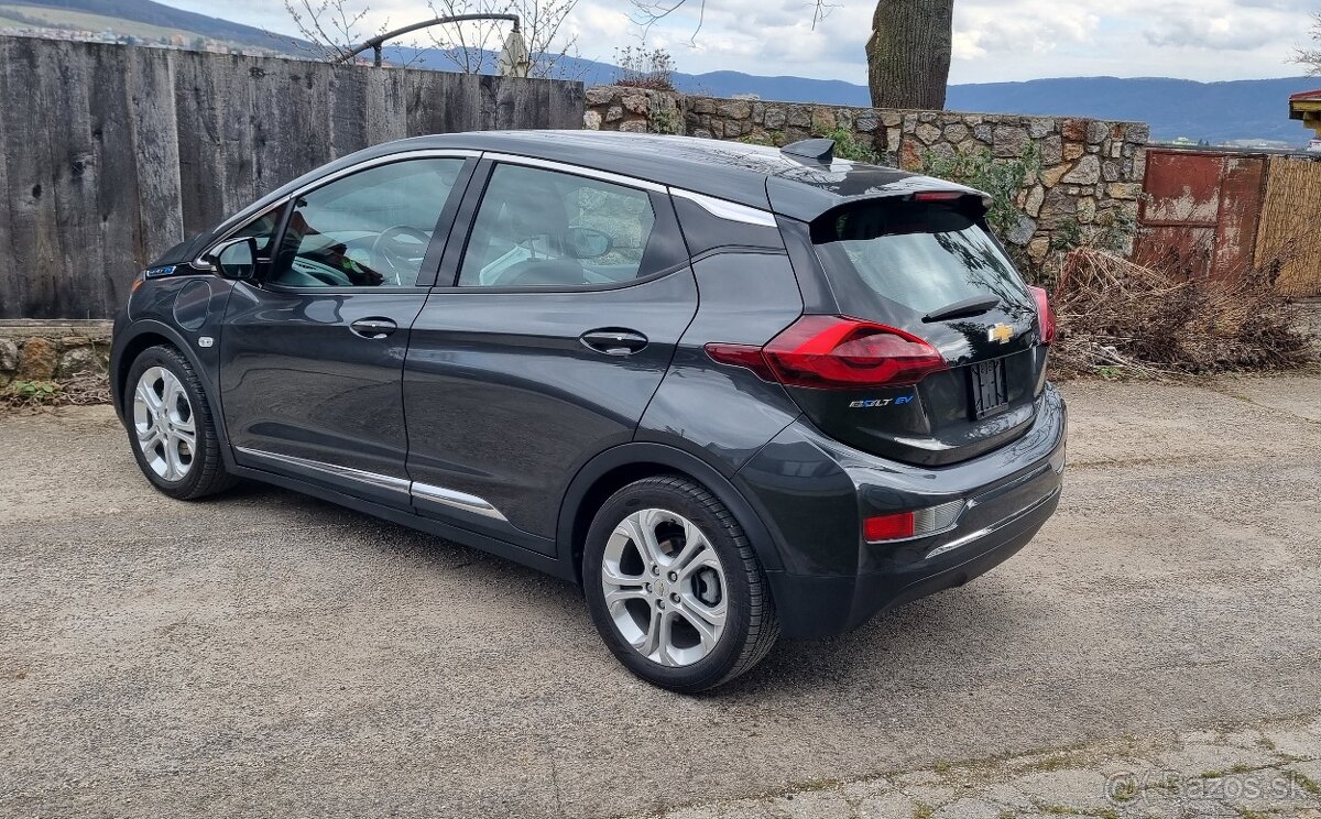 CHEVROLET BOLT plne elektrický - 4