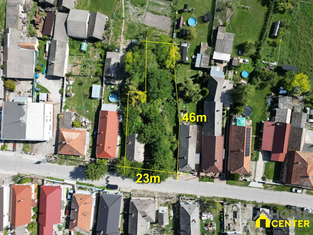 NA PREDAJ STARÝ RODINNÝ DOM NA POZEMKU S ROZLOHOU 852 m2, HO - 4