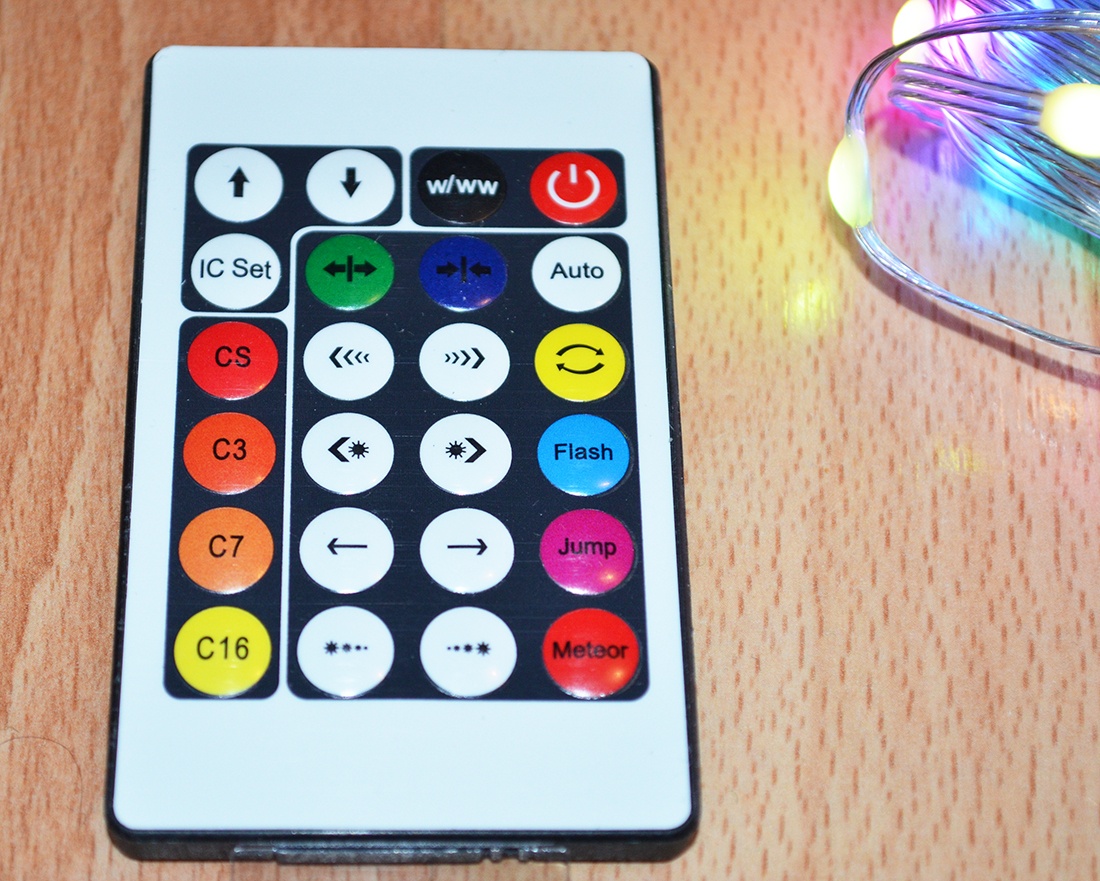 Vianocna Smart retaz 100 LED RGB 10m - 4