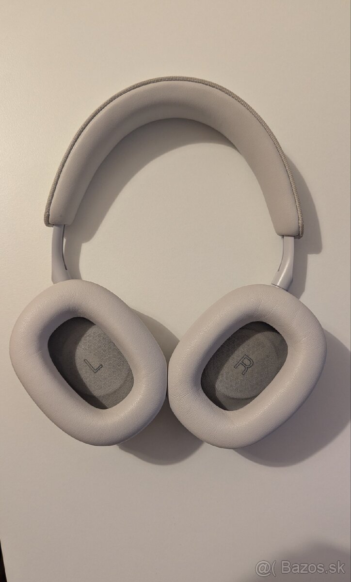 Bower's & Wilkins PX7 S2 - 4