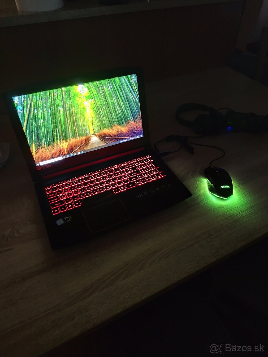 Herný notebook Acer Nitro 5 AN515-52 - 4