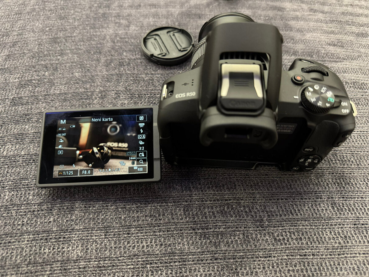 Canon EOS R50 + RF-S 18-45mm IS STM + DM-E100 - 4