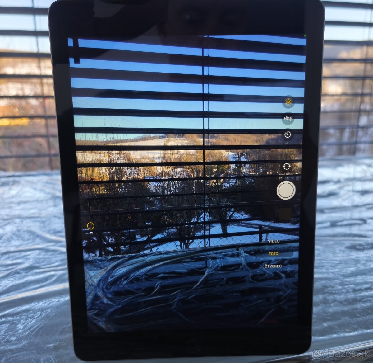 Apple iPad 6 gen. / 32GB Uložiště / IOS 17.7.10 / 9,7" /SIM - 4