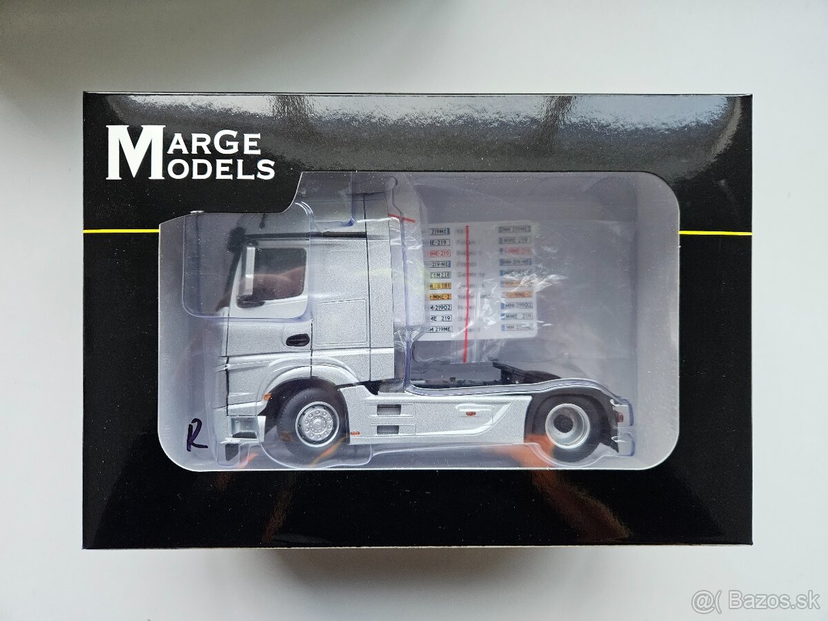 Model Mercedes-Benz Actros 1:32 - 4