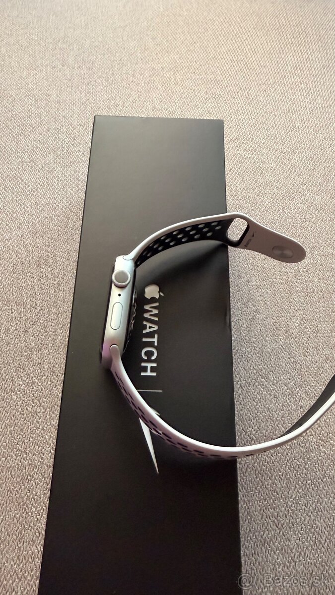 Apple Watch Nike Series 5 - 4