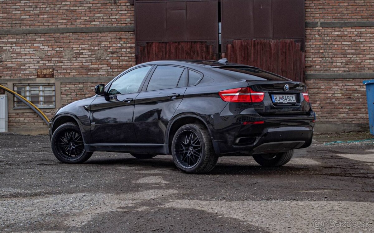 BMW X6 xDrive 50i A/T - 4
