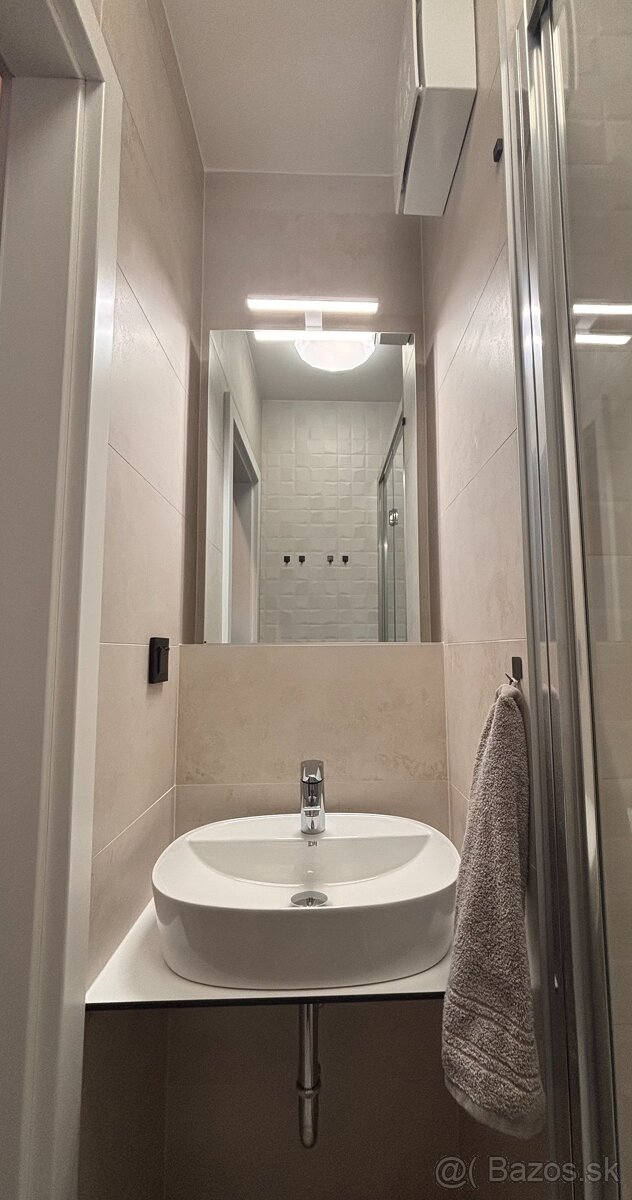 Plne zariadený 1-izbový byt - 4