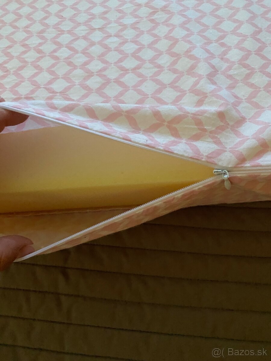 Dojčenský vankúš / klin - 4