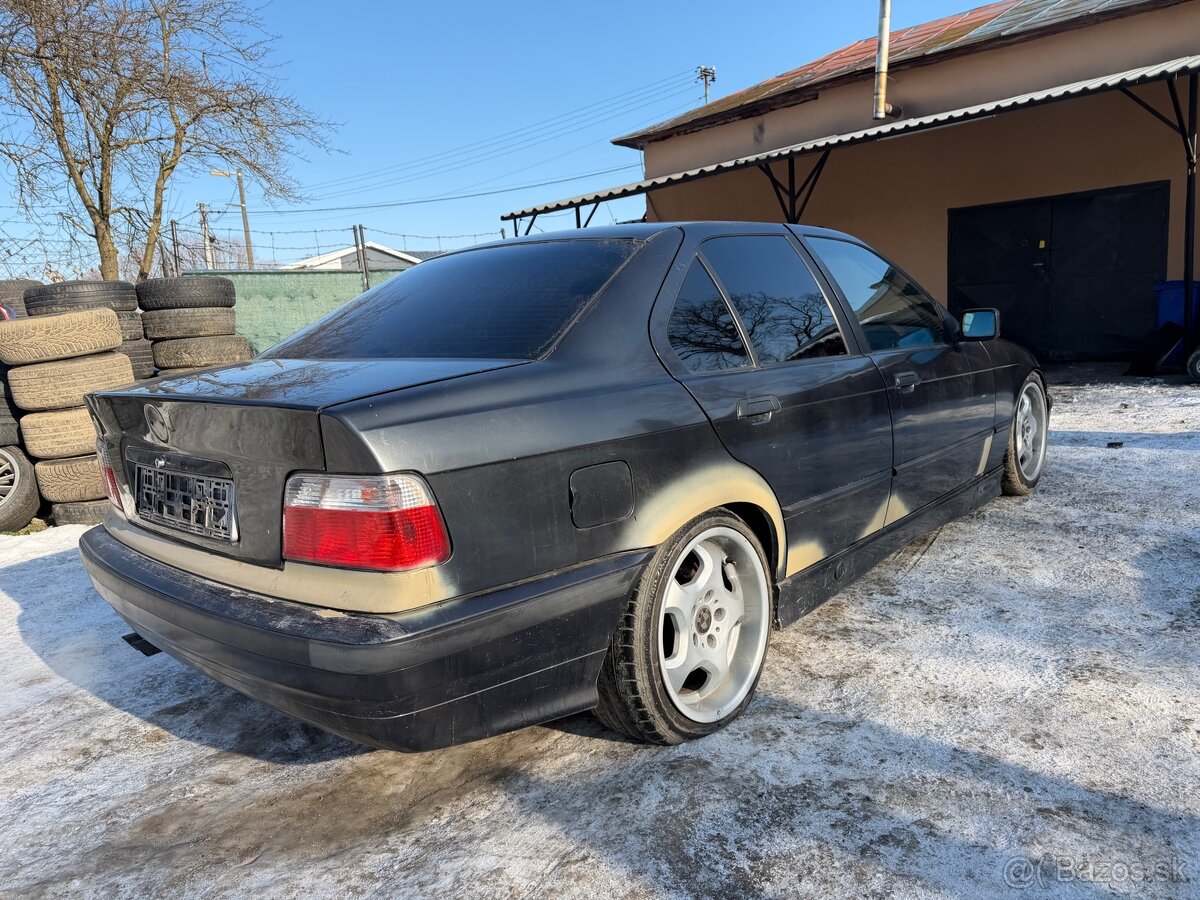 Bmw e36 325i - 4