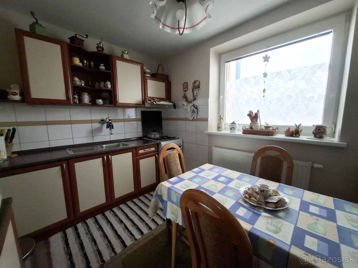 NA PREDAJ - rod.dom, Kľačno, okr. Prievidza - 4